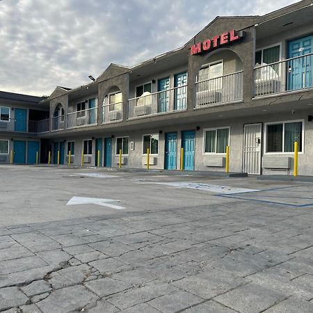 Palm Inn - Newly Renovated Rooms إنغليووود، لوس أنجليس، كاليفورنيا المظهر الخارجي الصورة