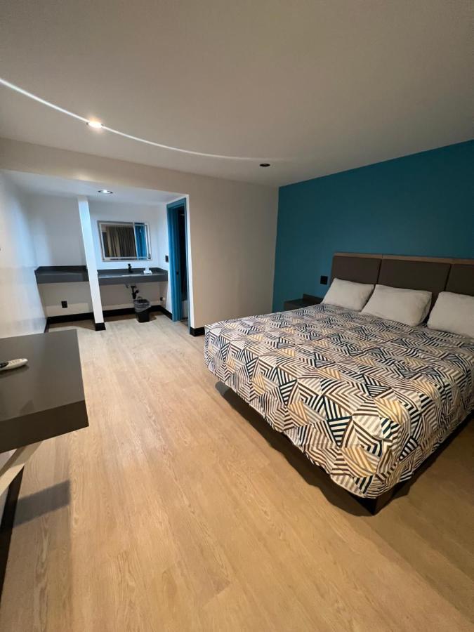 Palm Inn - Newly Renovated Rooms إنغليووود، لوس أنجليس، كاليفورنيا المظهر الخارجي الصورة